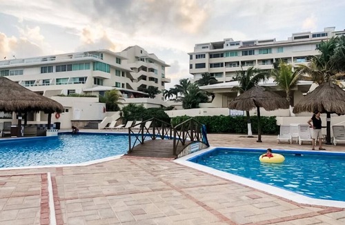 Zona Hotelera Apartment | GORGEOUS OCEAN VIEW 1BDR CONDO