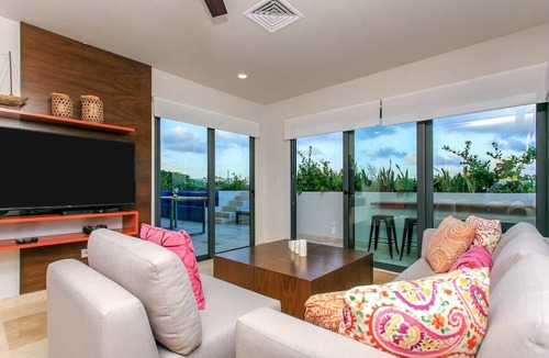 Ejidal Apartment | Gorgeous Private Pool w/Terrace Steps to Beach!