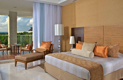 Villa Juarez Resort | GRAND LUXXE Master Room with Terrace in Riviera Maya
