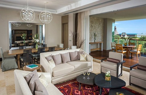 Villa Juarez Resort | GRAND LUXXE THREE BEDROOM SPA SUITE