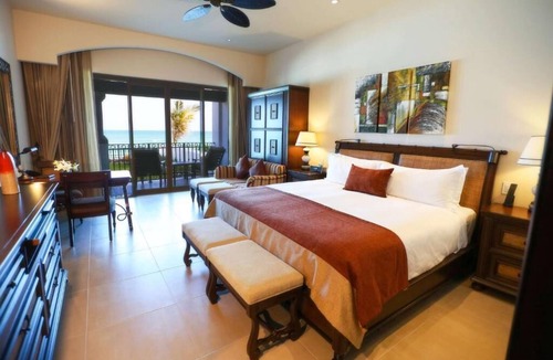 Puerto Morelos Hotel | Grand Residences Riviera Cancun, All Inclusive Both Suite!