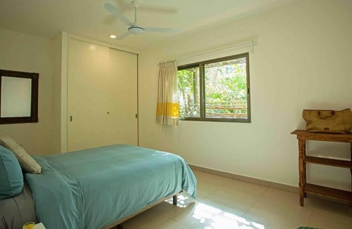 La Veleta Apartment | Great 2 BR Apt - WiFi & Pool - Perfect Location