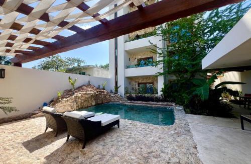 Playa del Carmen Apartment | Ha'as Naj Suites Bananas