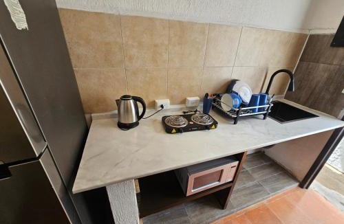 Downtown Cancun House | Habitación centrica con baño privado