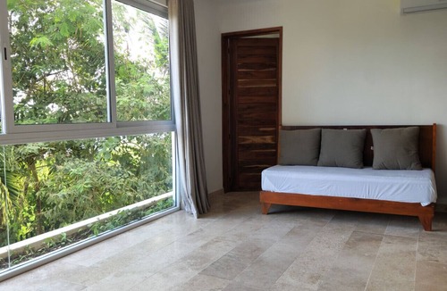 Xul-Ha House | Habitación Familiar con Vistas al Lago