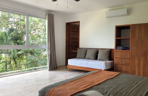 Xul-Ha House | Habitación Familiar con Vistas al Lago