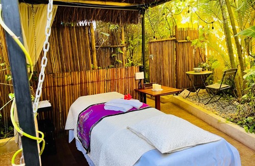 Colonia Maravilla Bed & Breakfast | Hacienda Boutique B&B and Spa Solo Adultos