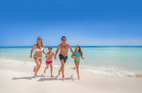 Playacar Zona Hotelera Resort | Hacienda Junior Suite - Sandos Playacar Beach Resort