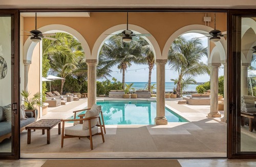 Puerto Aventuras Villa | Hacienda Magica | 4 to 14 Suites | Puerto Aventuras