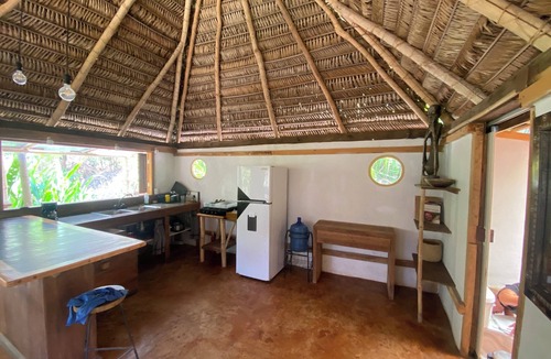 Las Lomas House | Haliksai - Le Faré. Bungalow with kitchen in the jungle near San Pancho