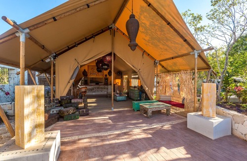 Tankah Bed & Breakfast | Harmony Family Tent - Nature view!