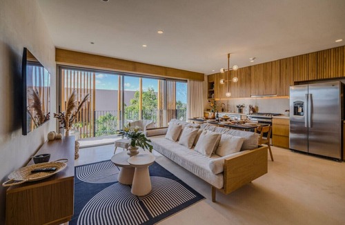 Zama Condo | Heavenly 3BR PH w Private Pool | Gym | Yoga Class