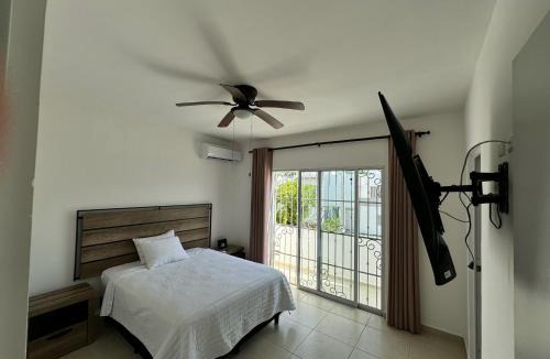Puerto Morelos House | Hermosa y cómoda casa con alberca compartida en Puerto Morelos