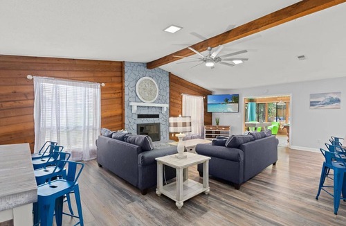 The Pines House | High Tide Haven By StayLage