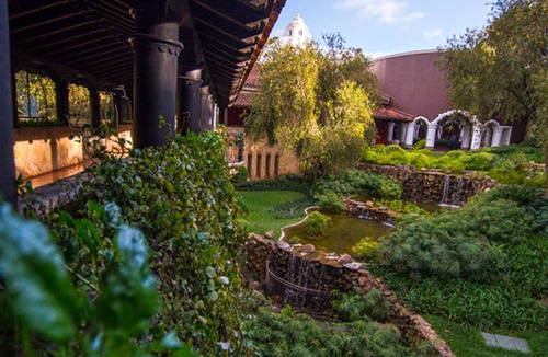 Guatemala City Hotel | Hilton Guatemala City