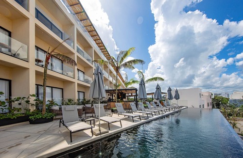 Cancun Hotel | Hive Cancun by G Hotels