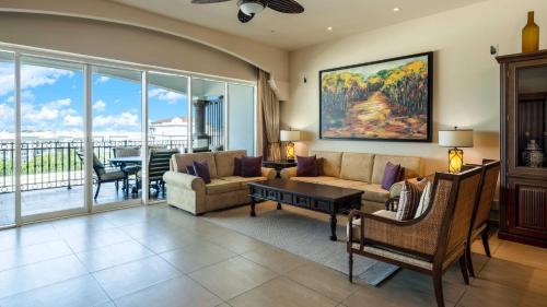 Puerto Morelos Hotel | Holiday Inn Club Vacations Grand Residences All Inclusive