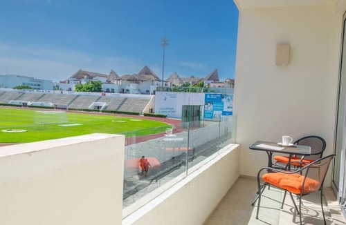 Gonzalo Guerrero Apartment | Horizonte 204 2 Block from 5th Ave by Blueplaya