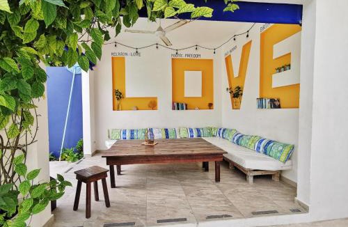 Joaquin Zetina Gasca Hostel | Hostel Humanity
