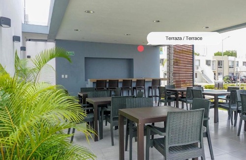 Puerto Juarez Apartment | HostPal Porto Alto Playa del Carmen 54D