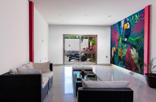 Ejidal Hotel | Hotel Ambra