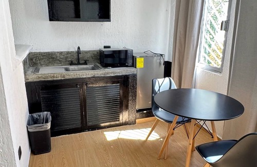Downtown Cancun Hotel | HOTEL FARALLON INN