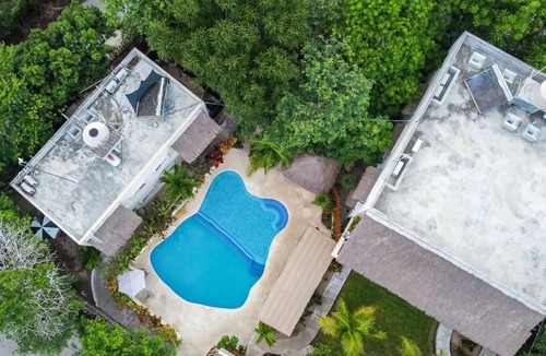 Mario Villanueva Madrid House | Hotel & Suites Oasis Bacalar "Suite Aves"