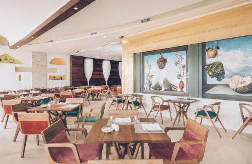 La Isla Resort | Iberostar Selection Coral Cancun - Adults Only All Inclusive Resort