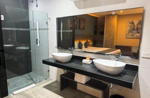Centro Hotel | ILLUSION XPRESS Downtown Playa