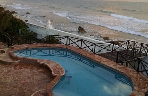 Colonia Salina Chica Villa | Isla Mujeres, Cancun 1-5 BR, Oceanfront Villa Pool, from $130