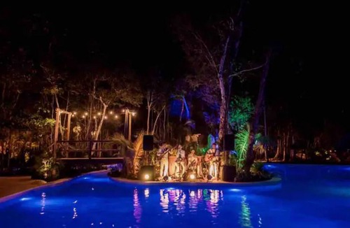 Puerto Morelos House | Jungle House next to Cenotes Puerto Morelos!