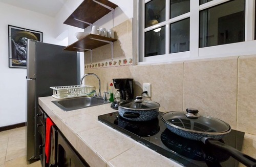 Downtown Apartment | Katrina Double Balcony Apartment 5th Avenue