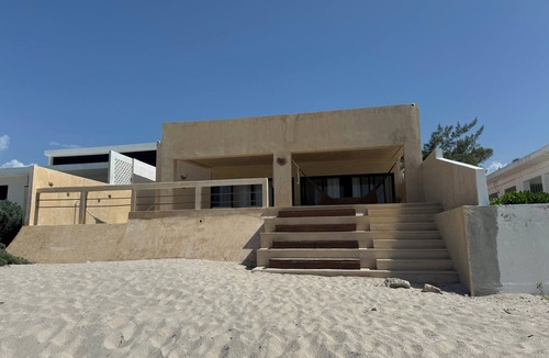 Chuburna Puerto House | Keeran House : Waterfront