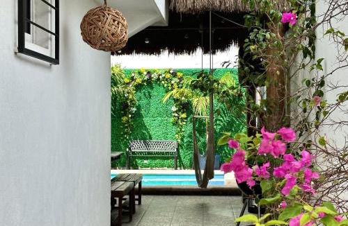 Colonia Adolfo Lopez Mateos Hotel | La Perle Noire - Dive Hotel Cozumel