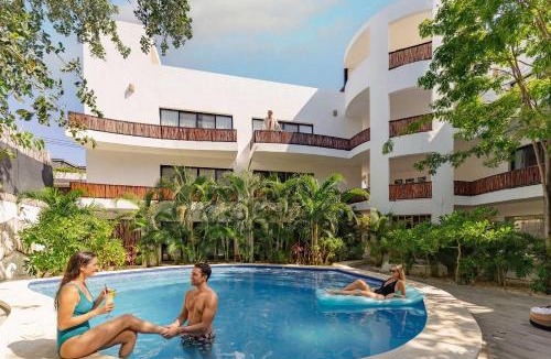 Tulum Hotel | La Veleta Hotel - Tulum Vibes - Pool View
