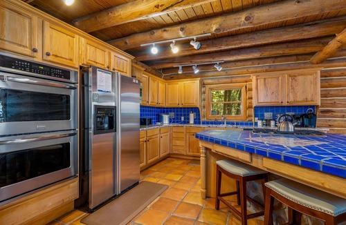 Mayes County Cabin | Lake Hudson Grand Lodge - 3 bed 2.5 bath Log Home