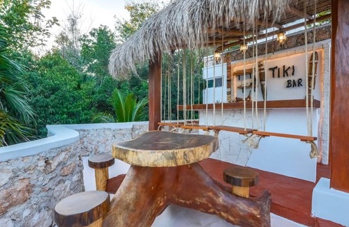 Buenavista Villa | LAKEFRONT AMAZING VILLA! away from the hustle & Bustle ~Dock Palapa Kayaks SUP~B