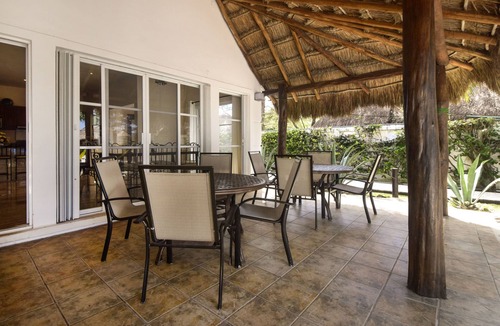 Cozumel Villa | Large Groups , Beachfront Villas with Pools, Staff