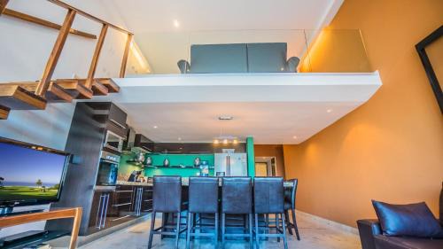 Downtown Apartment | Las Brisas 401 condo