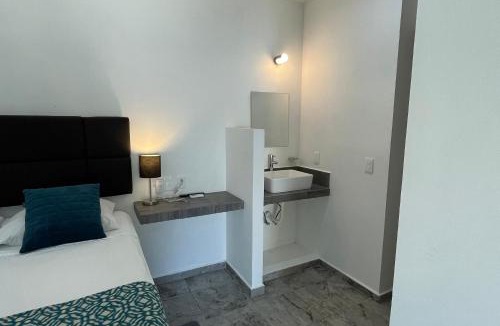Centro - Supmza 001 Apartment | Lavish Studio Balcony #3 Isla Mujeres Downtown
