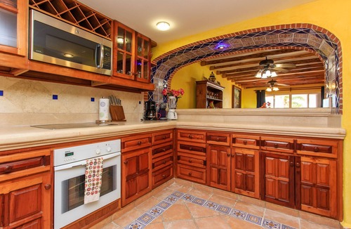 Puerto Aventuras Condo | Listen to the ocean at night!