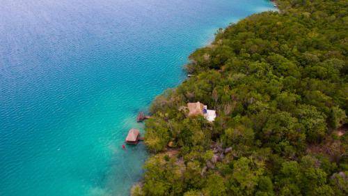 Pedro A. Santos Cabin | Lodge ∙ 5 bedrooms ∙ 14 guests