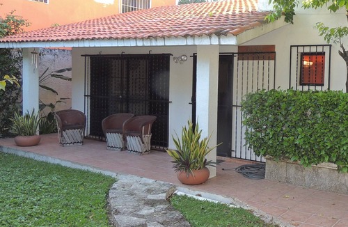 Colonia Andres House | Lovely Spacious 2 Bedroom 2 Bath Home