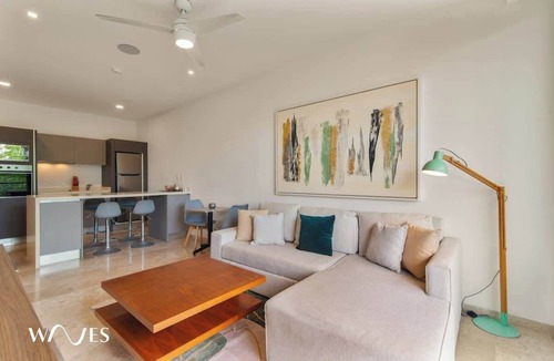 Luis Donaldo Colosio Condo | Luminous 1 Br. Steps away from the Beach