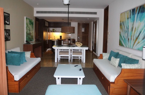 Villa Juarez Resort | Luxurious 1 BR Suite with separate living/dining/kitchen area and balcony