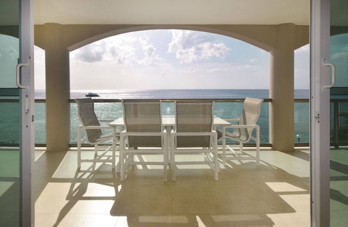 Colonia Andres Condo | Luxurious Oceanview Condo in Cozumel