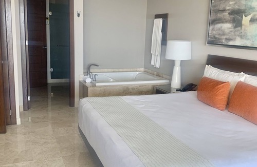 Puerto Penasco Resort | Luxurious Resort Suite with Private Plunge Pool Puerto Peñasco (Grand Mayan)