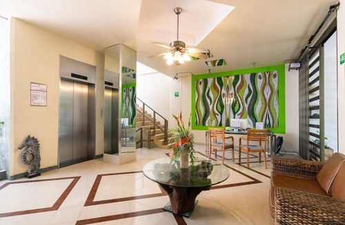 Gonzalo Guerrero Condo | Luxury 1 bed Condo w/ Large Private Patio On 5th Ave. Steps to Beach! Fast Wifi!