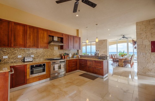 Tulsayab Villa | Luxury-Beachfront-Private Chef-Heated Pool