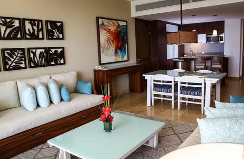 Villa Juarez Resort | LUXURY Condo 2 Bedroom Beach Club, Spa, Golf, AMENITIES ABOUND